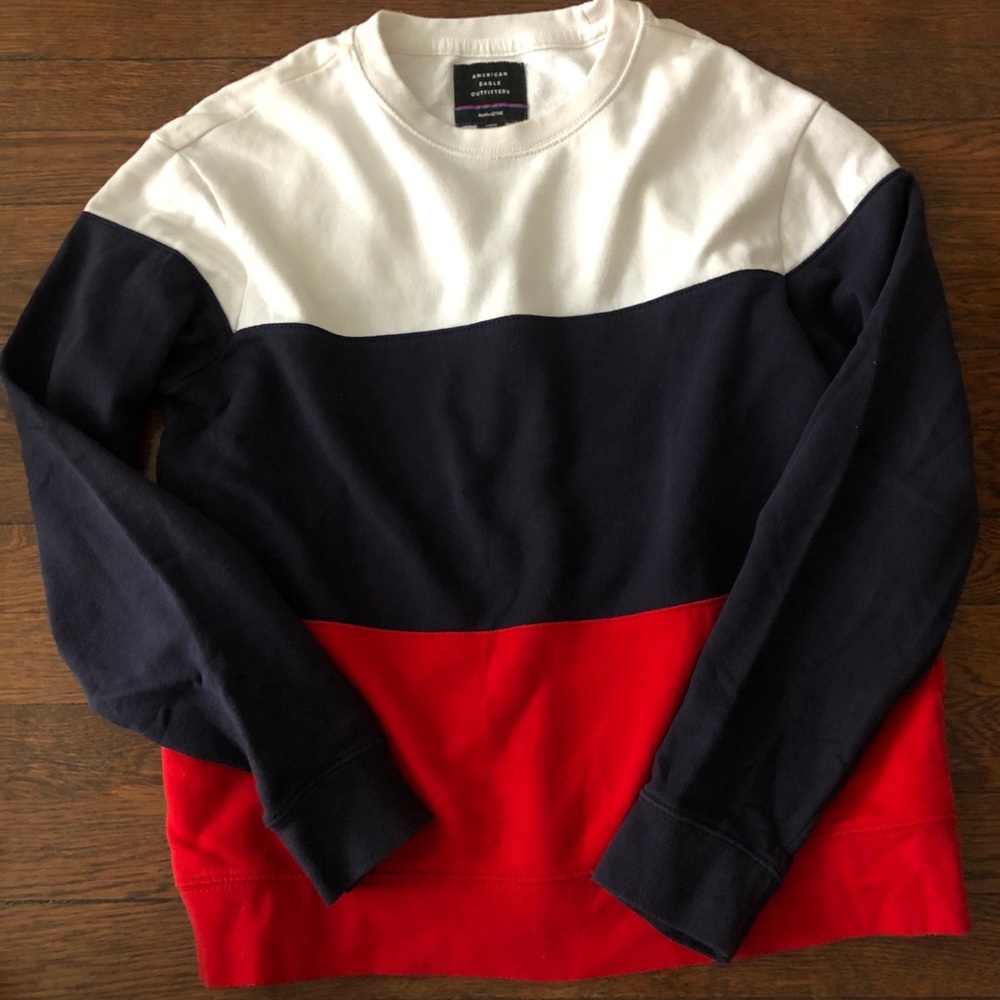 AE Apres Active line Tricolor Sweatshirt